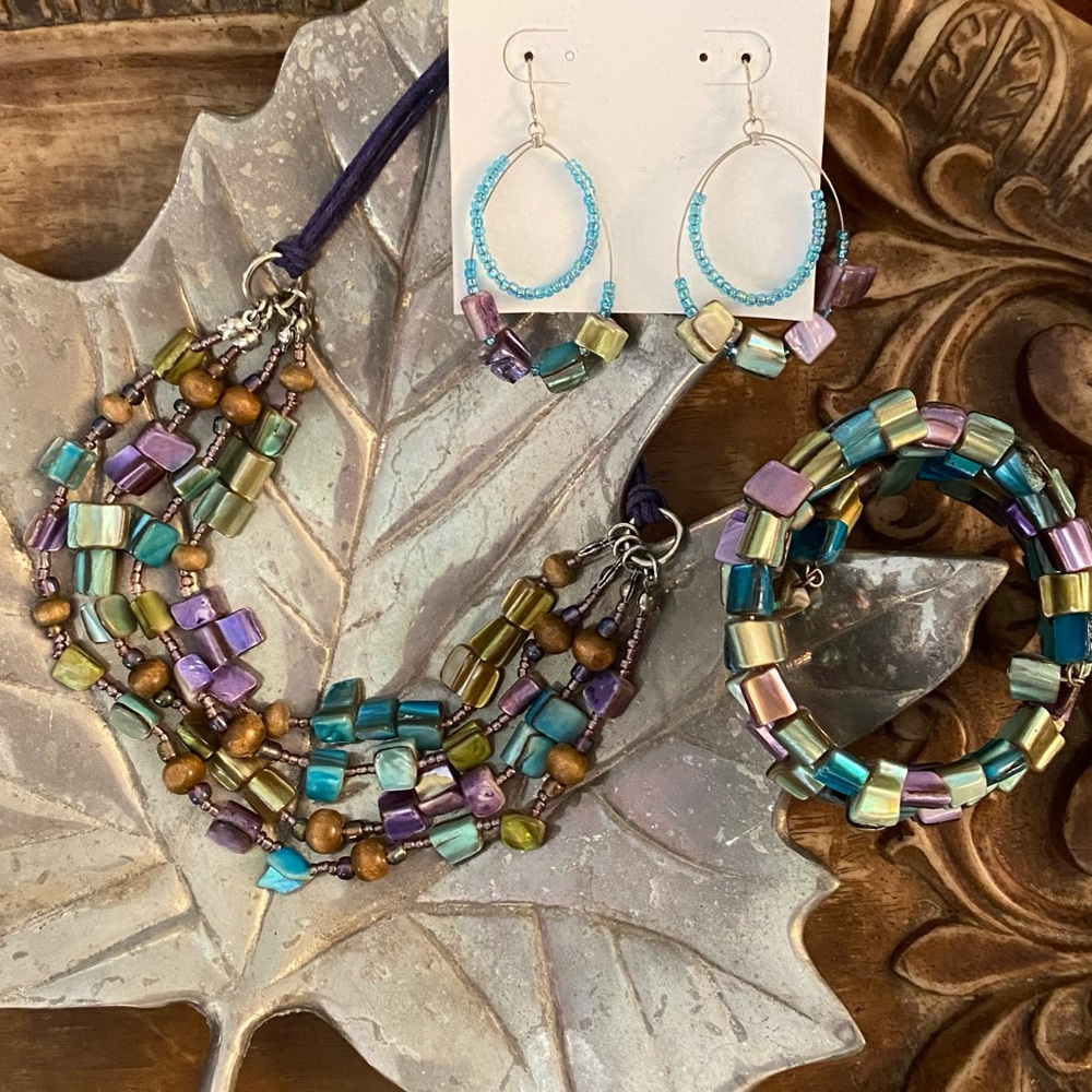 🪁Multicolor 3-piece Beaded Jewelry Set